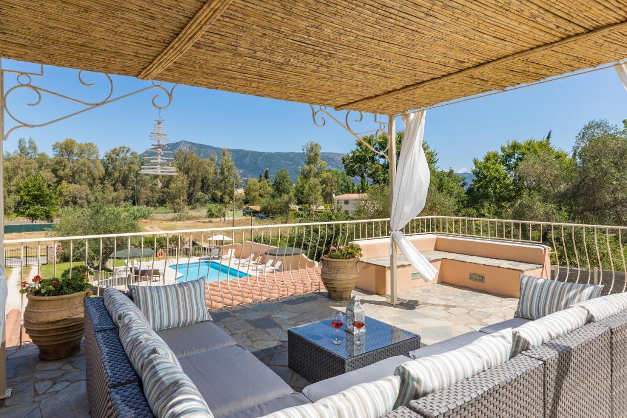 Villa St Nicholas House With Private Heated Pool Dassia  Buitenkant foto