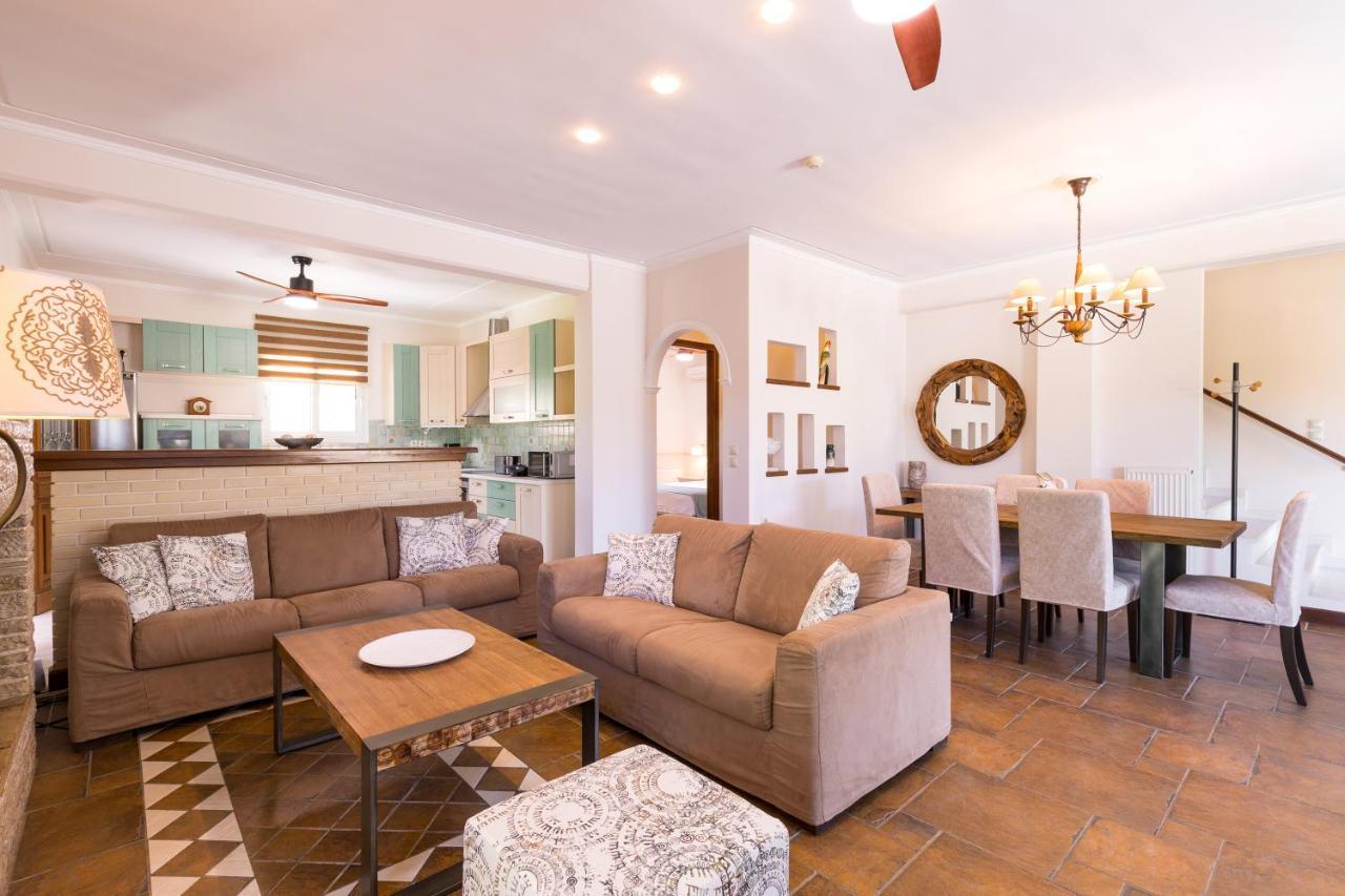 Villa St Nicholas House With Private Heated Pool Dassia  Buitenkant foto
