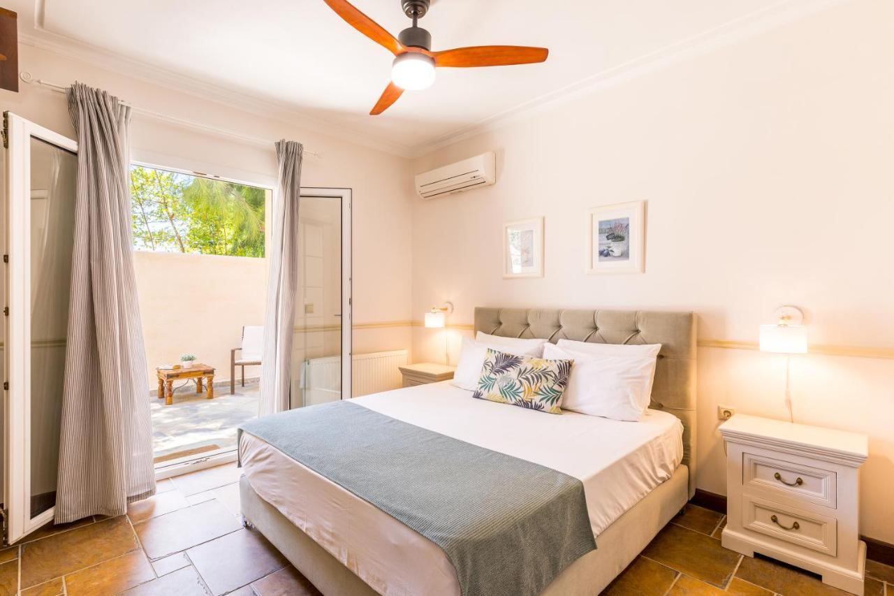 Villa St Nicholas House With Private Heated Pool Dassia  Buitenkant foto